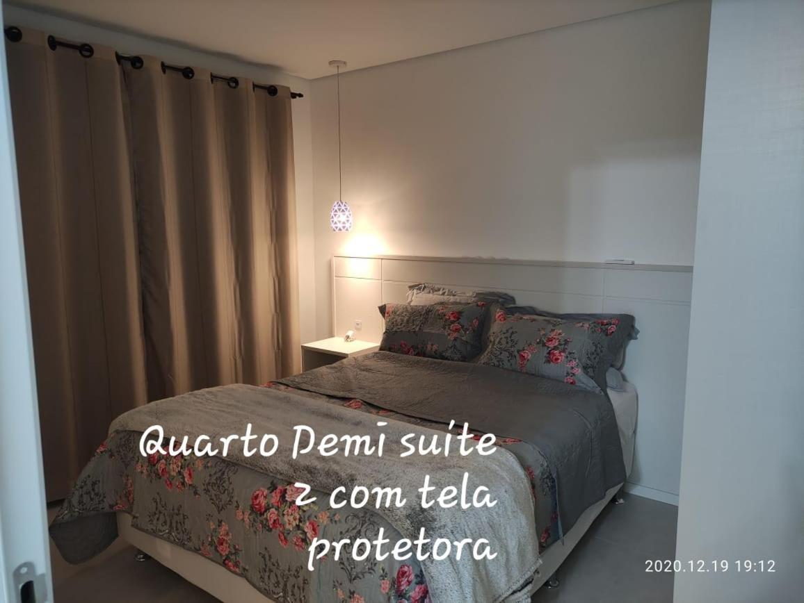 Apartamento Penha De Frente Para O Mar Luaran gambar